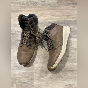 Khombu men’s boots - size 11